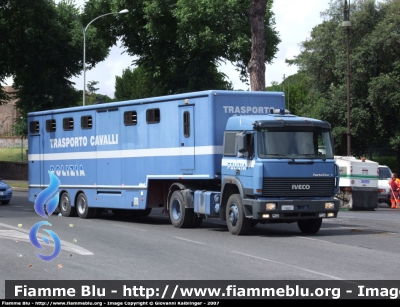 Iveco TurboStar 190-42
Polizia di Stato
Reparto a Cavallo
Polizia 78501
Parole chiave: Iveco TurboStar_190-42 Polizia78501