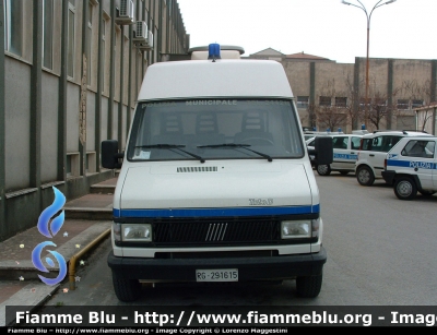 Fiat Ducato I Serie
Polizia Municipale Ragusa
Stazione Mobile
Parole chiave: Fiat_Ducato_I_Serie_PM_Ragusa