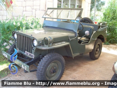 Jeep Willys
Assegnata da Army USA , ai Reparti Carabinieri Anni 40/50.-
Parole chiave: Jeep Willys