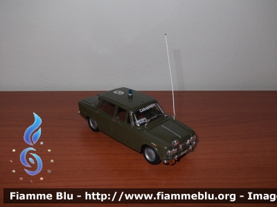 Alfa Romeo Giulia T.I. 1.6 
Carabinieri Pronto Intervento Anno 1963 - Modello in scala 1/43
