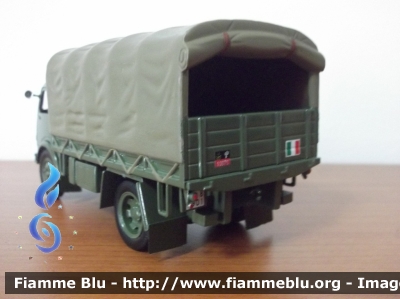 OM Leoncino
Carabinieri
Btg Mobile -  Anno 1963
Modello in scala 1/43
Parole chiave: OM Leoncino