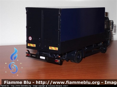 Iveco EuroCargo II Serie
Raggruppamento Aeromobili Carabinieri - Trasporto Logistica - Anno 2005
Parole chiave: Iveco Eurocargo_IISerie