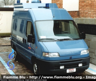 Fiat Ducato II serie
Polizia di Stato
Polizia Stradale in servizio sulla rete di Autostrade SpA
Polizia D3945
Parole chiave: Fiat Ducato_IIserie PoliziaD3945