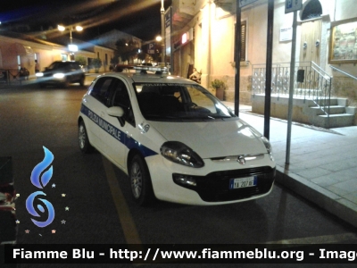 Fiat Punto Evo
Polizia Locale Palau (OT)
POLIZIA LOCALE YA 207 AE
Parole chiave: Fiat Punto_Evo PoliziaLocaleYA207AE