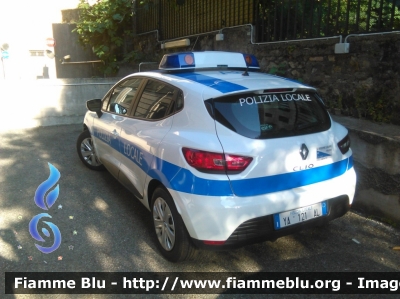 Renault Clio IV serie
Polizia Locale Genova
allestimento Ciabilli 
POLIZIA LOCALE YA121AL
Parole chiave: Renault Clio_IVserie POLZIALOCALEYA121AL