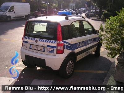 Fiat Nuova Panda 4x4
Polizia Locale Camogli (GE)
POLIZIA LOCALE YA 970 AA
Parole chiave: Fiat Nuova Panda_4x4 PoliziaLocaleYA970AA