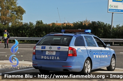 Skoda Octavia Wagon III serie
Polizia di Stato
Polizia Autostradale in servizio sulla rete Autostrade per l'Italia SPA
POLIZIA H7247
Parole chiave: Skoda Octavia_Wagon_IIIserie POLIZIAH7247