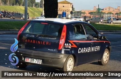 Fiat Punto II serie
Carabinieri
Polizia Militare presso l'Aereonautica Militare Italiana 
AM BM 780
Parole chiave: Fiat Punto_IIserie AMBM780