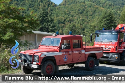 Land Rover Defender 130
Vigili del Fuoco
Comando Provinciale di Ferrara
Distaccamento Volontario di Bondeno
VF 22091
Parole chiave: Land-Rover Defender_130 VF22091 Terremoto_2016