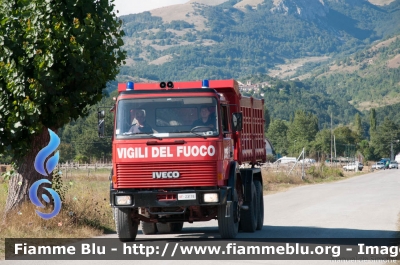 Iveco 330-35
Vigili del Fuoco
Comando Provinciale di Milano
Distaccamento Permanente di Monza
VF 23178

Parole chiave: Iveco 330-35 VF23178