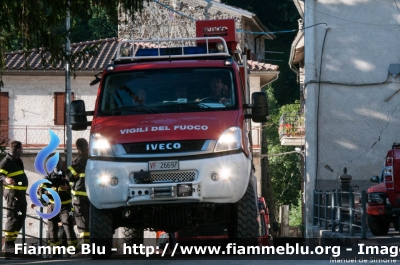 Iveco Daily 55S17 4x4 IV serie restyle
Vigili del Fuoco
Comando Provinciale di Ancona
Colonna Mobile Regionale
Polisoccorso allestimento Iveco-Magirus
VF 26697
Parole chiave: Iveco Daily_55S17_4x4_IVserie_restyle VF26697