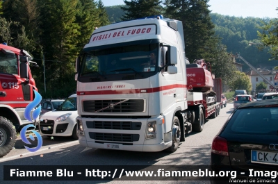 Volvo FH12 II serie
Vigili del Fuoco
Comando Provinciale di Piacenza
G.O.S. (Gruppo Operativo Speciale) 
Emilia Romagna
VF 27088

Parole chiave: Volvo FH12_IIserie VF27088 Terremoto_2016