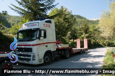 Volvo FH12 II serie
Vigili del Fuoco
Comando Provinciale di Piacenza
G.O.S. (Gruppo Operativo Speciale) 
Emilia Romagna
VF 27088
Parole chiave: Volvo FH12_IIserie VF27088 Terremoto_2016