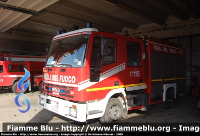 Iveco City2000 100E21 I serie
Vigili del Fuoco
Comando Provinciale di Chieti
Distaccamento di Ortona (CH)
AutoPompaSerbatoio allestimento Iveco-Magirus
VF 21820
Parole chiave: Iveco City2000_100E21_Iserie VF21820