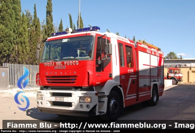 Iveco Stralis AF190S40 I serie
Vigili del Fuoco
Comando Provinciale de L'Aquila
AutoPompaSerbatoio allestimento Iveco-Magirus
VF 23412
Parole chiave: Iveco Stralis_AF190S40_Iserie VF23412