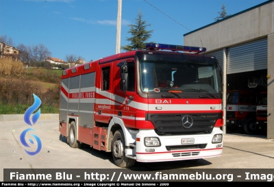 Mercedes-Benz Actros 1841 II serie
Vigili del Fuoco APS Distaccamento Alanno(Pe) VF24463
Parole chiave: Vigili del Fuoco  VF24463