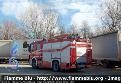 Mercedes-Benz Actros 1841 II serie
Vigili del Fuoco APS Distaccamento Alanno(Pe) VF24463
Parole chiave: Vigili del Fuoco VF24463