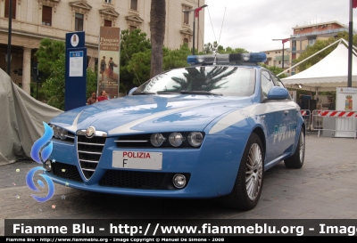 Alfa Romeo 159
Polizia di Stato
Squadra Volante
Parole chiave: Alfa-Romeo 159 Polizia