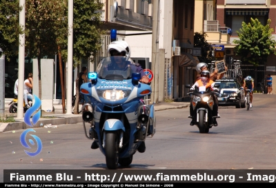 Bmw R850RT
Polizia Stradale
scorta alla gara ciclistica "Trofeo Matteotti"
Parole chiave: Bmw R850RT Polizia