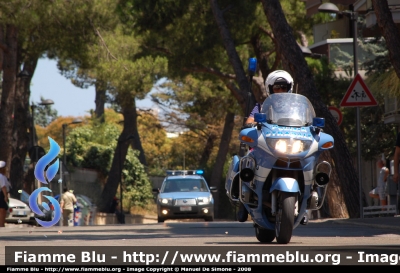 Bmw R850RT
Polizia Di Stato-Polizia Stradale
scorta alla gara ciclistica "Trofeo Matteotti"
Parole chiave: Bmw R850RT Polizia