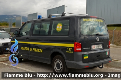 Volkswagen Caravelle T5 restyle 4motion
Guardia di Finanza
Soccorso Alpino
GdiF 298 BH
Parole chiave: Volkswagen Caravelle_T5_restyle_4motion GdiF298BH