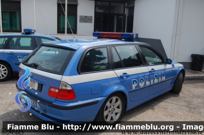 Bmw 320 E46 Touring II serie
Polizia di Stato
Polizia Autostradale in servizio sulla rete Autostrade per l'Italia SPA
POLIZIA F3977
Parole chiave: Bmw 320_E4_Touring_IIserie POLIZIAF3977