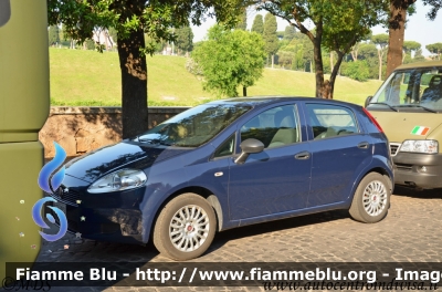 Fiat Grande Punto
Aeronautica Militare
AM CL 345
Parole chiave: Fiat Grande_Punto AMCL345