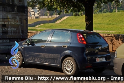 Fiat Grande Punto
Aeronautica Militare
AM CL 345
Parole chiave: Fiat Grande_Punto AMCL345