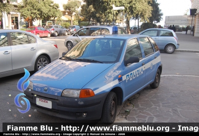 Fiat Punto I serie
Polizia di Stato 
Autovettura utilizzata dai poliziotti di quartiere
Parole chiave: Fiat Punto I serie