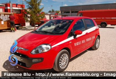 Fiat Punto Evo
Vigili del Fuoco Comando provinciale di Viterbo VF25717
Parole chiave: Fiat_Punto_Evo VF25717