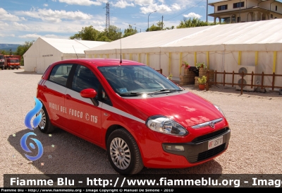 Fiat Punto Evo
Vigili del Fuoco Comando provinciale di Viterbo VF25717
Parole chiave: Fiat_Punto_Evo VF25717