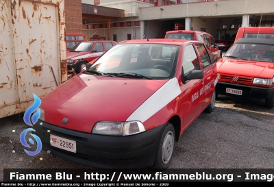 Fiat Punto I serie
Vigili del Fuoco Comando di Ascoli VF22951
Parole chiave: Fiat_Punto_Iserie VF22951