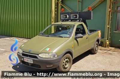 Fiat Strada I serie
Aeronautica Militare
Scuola Marescialli AM Viterbo
Follow me
AM AK 257
Parole chiave: Fiat Strada_Iserie AMAK257