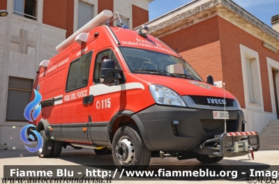 Iveco Daily IV serie restyle
Vigili del Fuoco
Comando Provinciale di Ancona
Nucleo Soccorso Subacqueo Acquatico
Allestimento Elevox
VF 26582
Parole chiave: Iveco Daily_IVserie_restyle VF26582