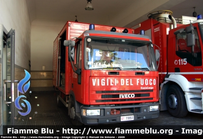 Iveco EuroCargo 60E14 I Serie
Vigili del Fuoco
Comando Provinciale di Roma
Polisoccorso-Carro Sollevamenti
VF 19951
Parole chiave: Iveco_EuroCargo_60E14_Iserie VF19951