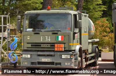 Iveco EuroTech 180E27
Aeronautica Militare
32° Stormo Amendola(FG)
AM AI 886
Parole chiave: Iveco EuroTech_180E27 AMAI886