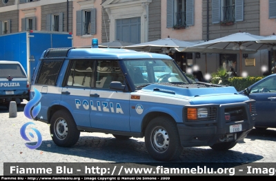 Land Rover Discovery II serie  
Polizia di Stato
Reparto Mobile
Roma
POLIZIA E1699
Parole chiave: Land-Rover_Discovery_IIserie PoliziaE1699