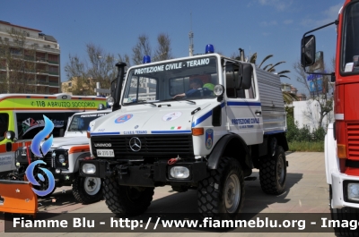 Mercedes-Benz Unimog 
Protezione Civile Regione Abruzzo
Parole chiave: Mercedes-Benz Unimog