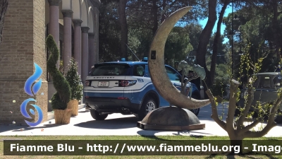 Land Rover Discovery Sport
Polizia di Stato
POLIZIA M1325
Festa della Polizia 2017
Parole chiave: Land-Rover Discovery_Sport POLIZIAM1325 Festa_della_Polizia_2017