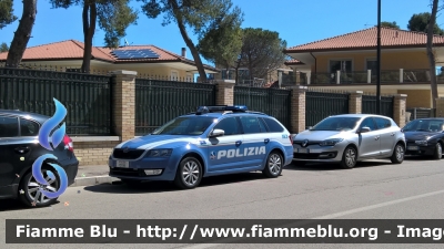 Skoda Octavia Wagon IV serie
Polizia di Stato
Polizia Stradale in servizio sulla rete autostradale di Autostrade per l'Italia
Seconda fornitura con la nuova livrea
Allestite Focaccia
Decorazione Grafica Artlantis
POLIZIA M2196
Parole chiave: Skoda Octavia_Wagon_IVserie POLIZIAM2196 Festa_della_Polizia_2017