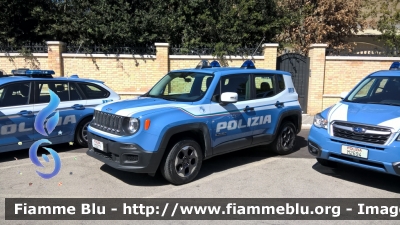 Jeep Renegade
Polizia di Stato
Reparto Prevenzione Crimine
Decorazione grafica Artlantis
POLIZIA M2277
Festa della Polizia 2017
Parole chiave: Jeep Renegade POLIZIAM2277 Festa_della_Polizia_2017