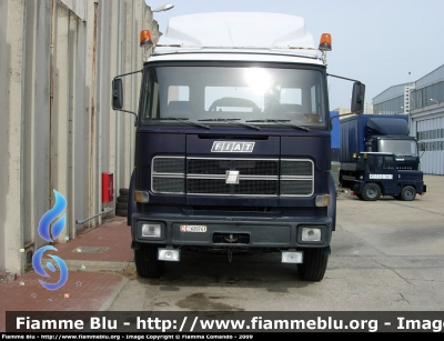 Fiat Iveco 160F26
Carabinieri
Raggruppamento Aeromobili Carabinieri
CC 620741
Parole chiave: Fiat-Iveco 160F26 CC620741