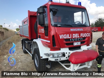 Iveco EuroCargo 150E30 4x4 III serie
Vigili del Fuoco
Comando Provinciale di Roma
Autocarro Scarrabile Allestimento Magirus-Molinari
VF 28219
Parole chiave: Iveco EuroCargo_150E30_4x4_IIIserie VF28219