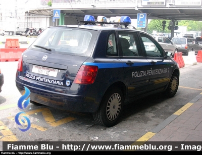 Fiat Stilo II Serie
Polizia Penitenziaria
Autovettura Utilizzata dal Nucleo Radiomobile per i Servizi Istituzionali
POLIZIA PENITENZIARIA 145 AE

Parole chiave: Fiat Stilo_IIserie PoliziaPenitenziaria145AE