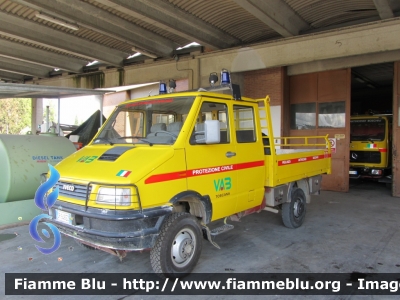 Iveco Daily 4x4 II serie
VAB Colline Metallifere (GR)
Mezzo polivalente per antincendio boschivo e Protezione Civile
Codice automezzo 77
Parole chiave: Iveco Daily_4x4_IIserie