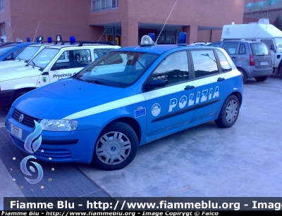 Fiat Stilo II Serie
Polizia di Stato
Polizia delle Comunicazioni
Autovettura Riportante il Precedente Stemma di "Polizia Postale"
POLIZIA F2017
Parole chiave: Fiat_Stilo_II_Serie_Polizia_delle_Comunicazioni