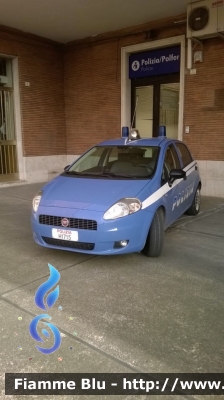 Fiat Grande Punto
Polizia di Stato
Polizia Ferroviaria
POLIZIA H1715
Parole chiave: Fiat Grande_Punto PoliziaH1715