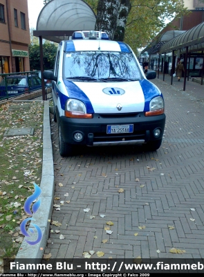 Renault Kangoo 4x4 II Serie
Polizia Municipale Casalecchio di Reno
POLIZIA LOCALE YA 253 AA
Parole chiave: Renault Kangoo 4x4_IISerie PM Casalecchio di Reno_POLIZIALOCALEYA253AA