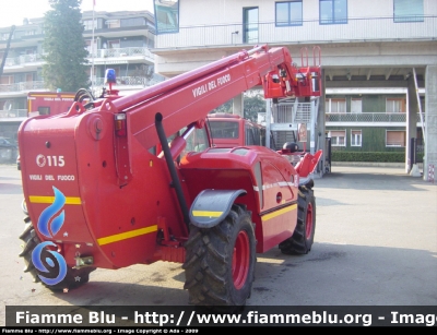 Terex Genie GTH-4013 EX
Vigili del Fuoco
Comando Provinciale di Varese
Colonna Mobile Lombardia
VF 24611
Parole chiave: Terex Genie GTH-4013_EX VF24611