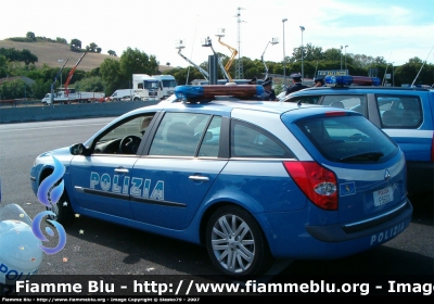 Renault Laguna Grandtour II serie
Polizia di Stato
Polizia Stradale in servizio sulla rete di Autostrade per l'Italia
Polizia F5623
Parole chiave: Renault Laguna_Grandtour_IIserie PoliziaF5623